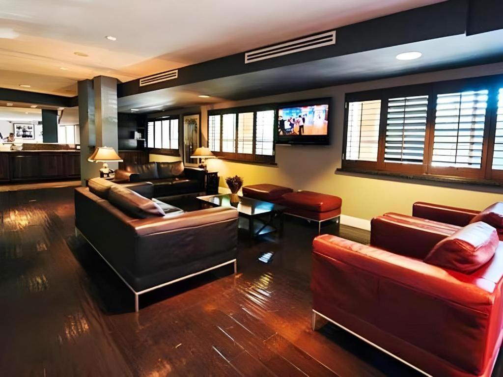 Hotel Solaire Los Angeles Bagian luar foto